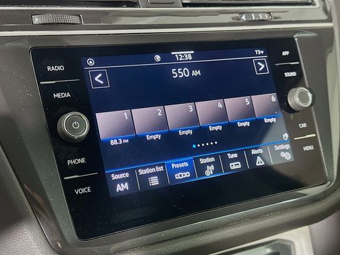 Used 2024 Volkswagen Tiguan SE FWD image 19