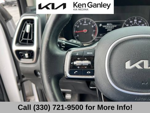 Used 2022 Kia Sorento S AWD/4WD image 30