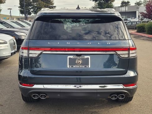 Used 2023 Lincoln Aviator Reserve w/ Equipment Group 201A image 5