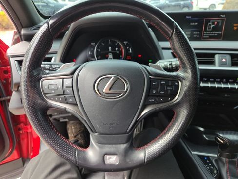 Used 2019 Lexus UX 200 F Sport FWD image 8
