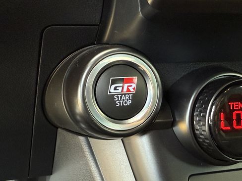 New 2026 Toyota GR86 YUZU Limited image 27