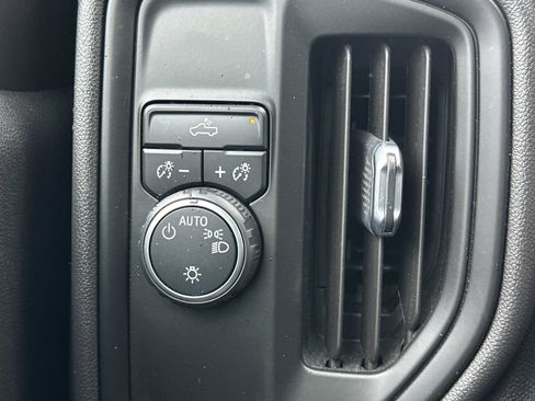 Used 2021 Chevrolet Silverado 1500 Custom w/ Safety Confidence Package image 29