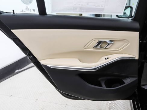 New 2026 BMW 330i xDrive Sedan w/ Premium Package AWD/4WD image 20