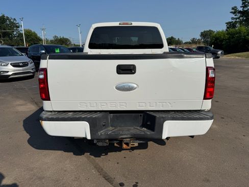 Used 2011 Ford F250 XLT w/ Snow Plow Prep Pkg AWD/4WD image 5