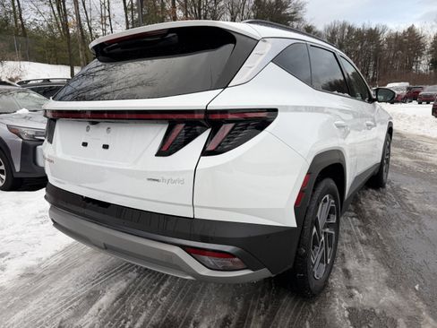 Used 2025 Hyundai Tucson Limited image 13