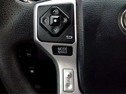 Used 2015 Toyota Tundra SR5 image 35