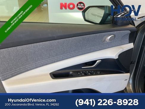 Certified 2026 Hyundai Elantra Limited FWD image 39