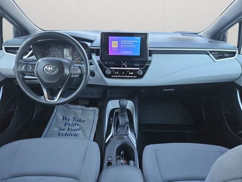 Certified 2025 Toyota Corolla SE w/ Convenience Package FWD image 17