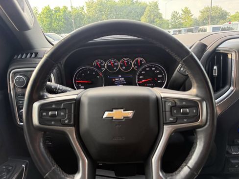 Used 2021 Chevrolet Silverado 2500 LTZ w/ LTZ Convenience Package AWD/4WD image 23