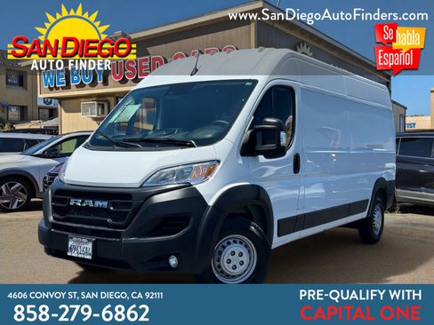 Used 2025 RAM ProMaster 2500 w/ Convenience Group FWD image 1