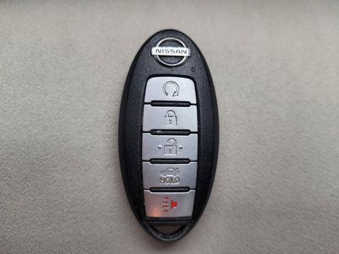 Used 2022 Nissan Altima 2.5 SV image 32