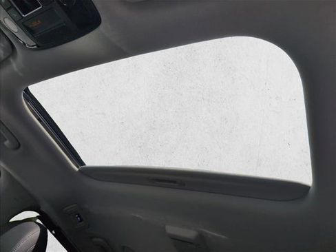 Used 2024 Kia Carnival SX Prestige FWD image 17