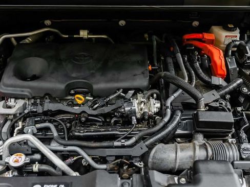 Used 2023 Toyota RAV4 XSE w/ Premium Package AWD/4WD image 28