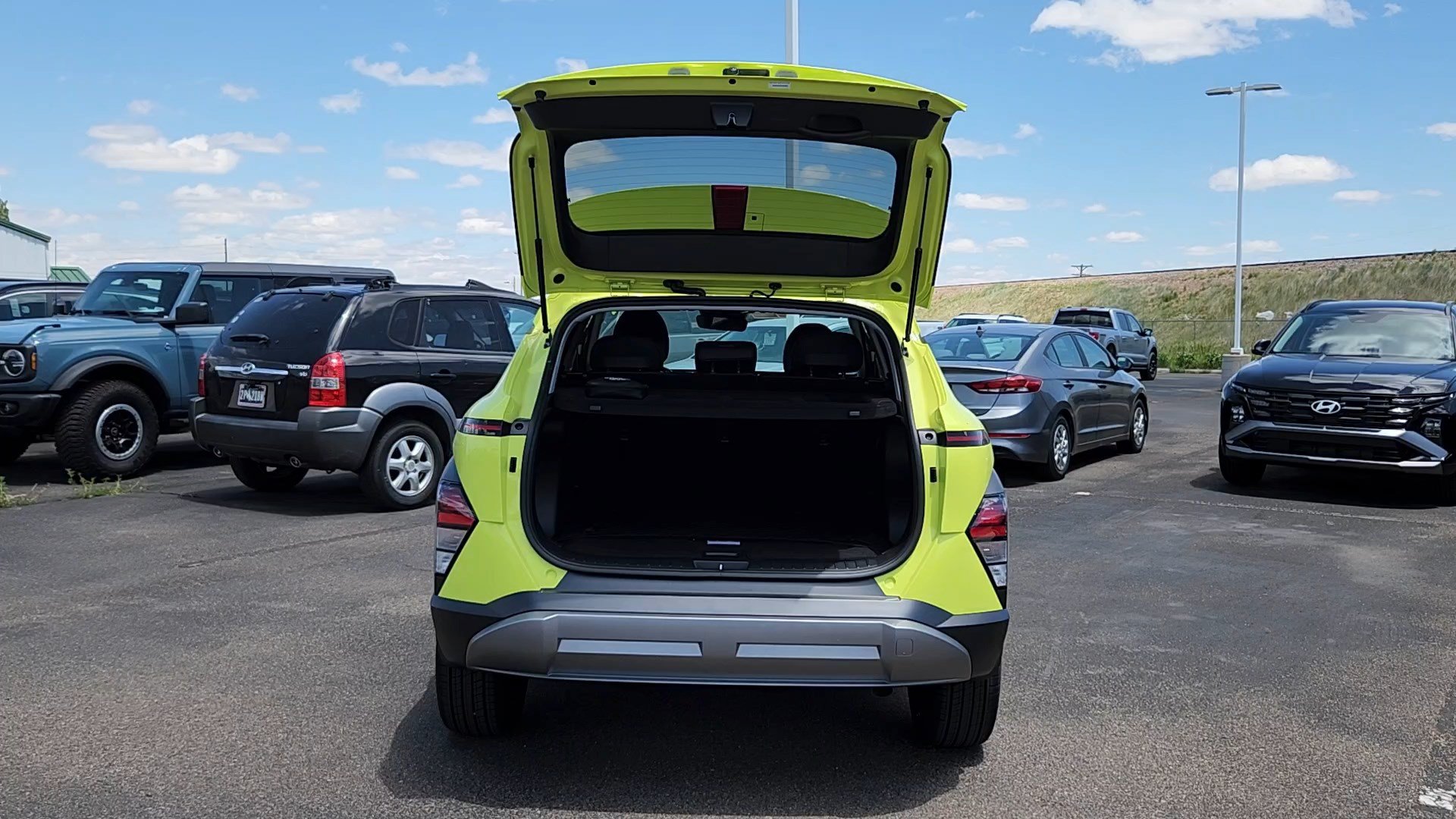Used 2026 Hyundai Kona SEL Premium AWD/4WD image 17