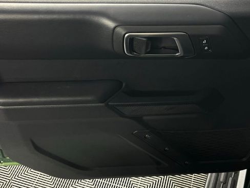 Used 2025 Ford Bronco Outer Banks image 28