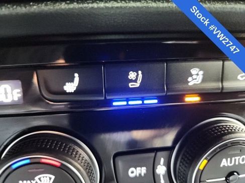 Certified 2024 Volkswagen Taos SEL image 20