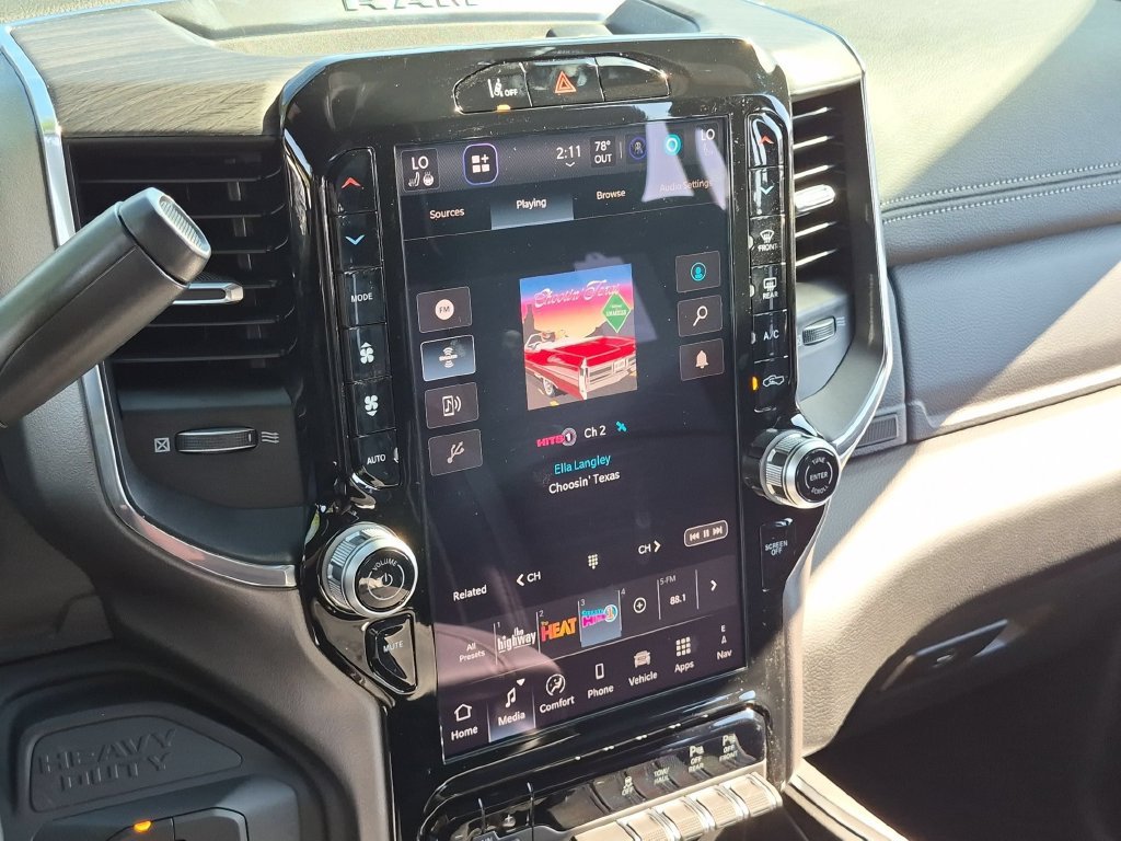 New 2027 RAM 2500 Laramie AWD/4WD image 22