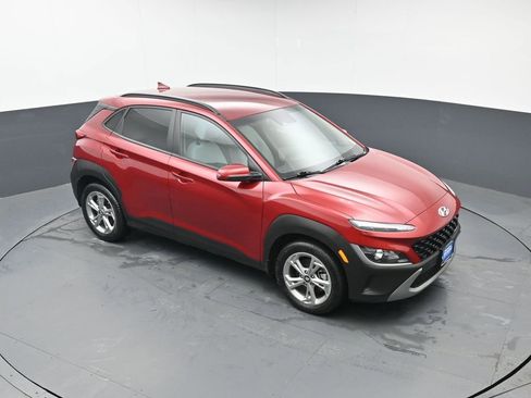 Used 2023 Hyundai Kona SEL w/ Winter Weather Package image 46