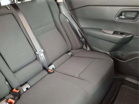 Used 2025 Nissan Rogue S FWD image 21
