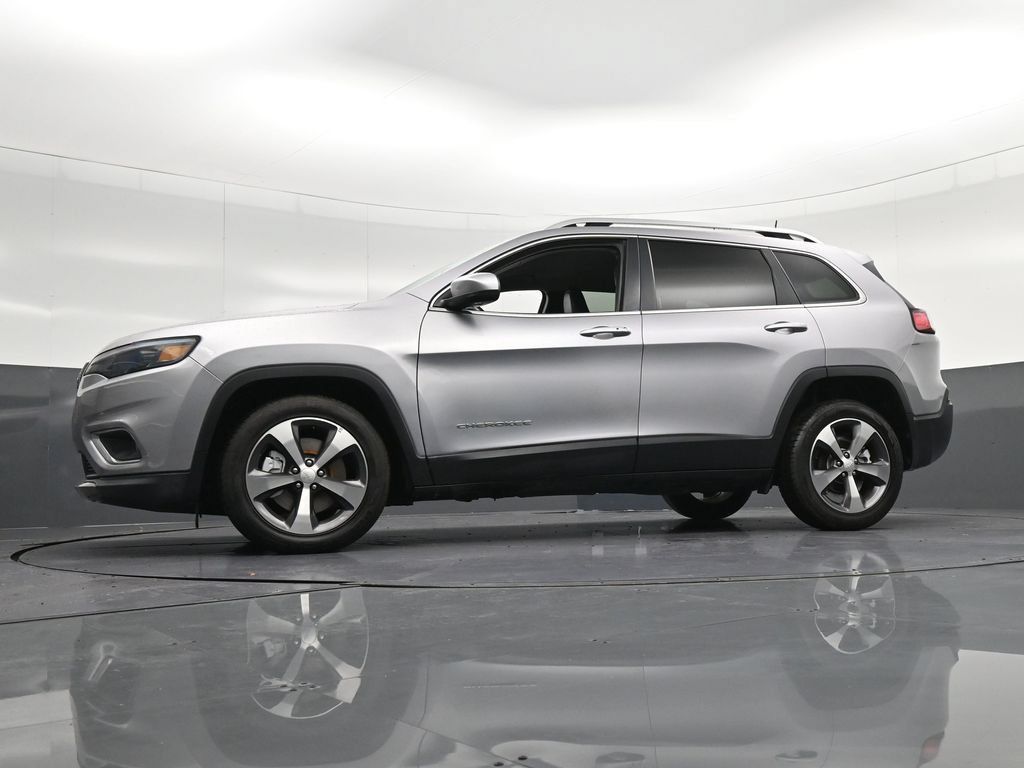 Used 2020 Jeep Cherokee Limited FWD image 34