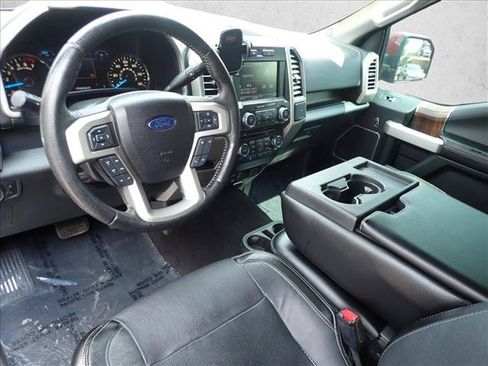 Used 2015 Ford F150 Lariat w/ FX4 Off-Road Package AWD/4WD image 9