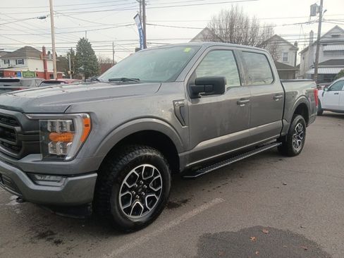Used 2023 Ford F150 XLT w/ Equipment Group 302A High image 7