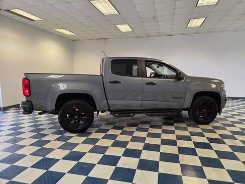 Used 2021 Chevrolet Colorado LT w/ Redline Special Edition RWD image 9