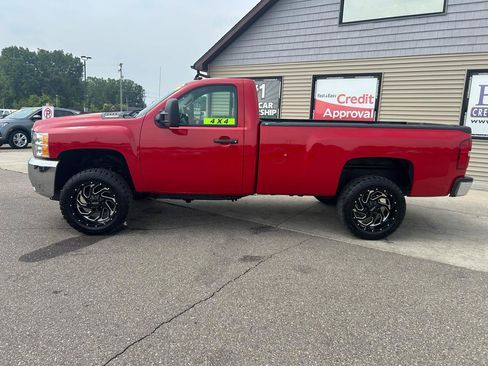 Used 2008 Chevrolet Silverado 2500 LT w/ Suspension Package, Off-Road AWD/4WD image 8
