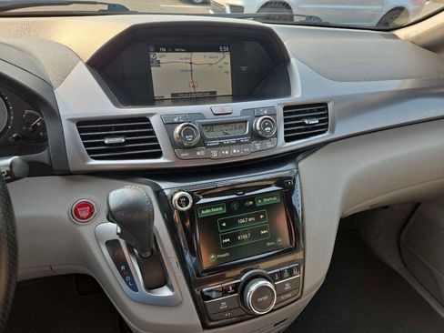 Used 2014 Honda Odyssey Touring image 23