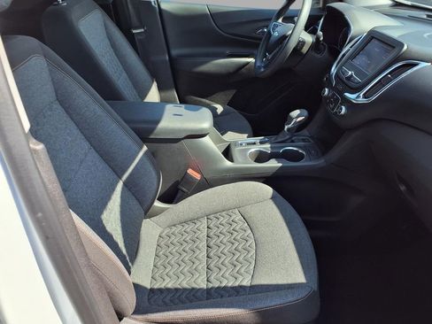 Used 2023 Chevrolet Equinox LT image 9
