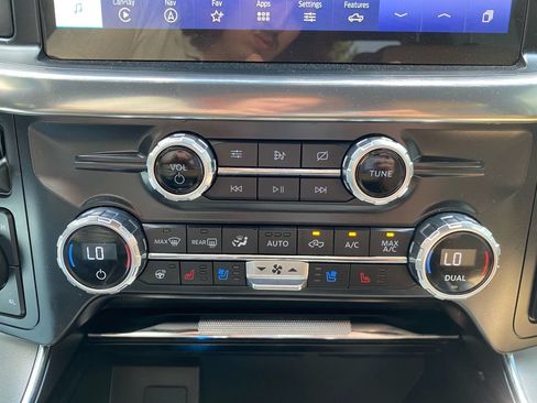 Used 2021 Ford F150 Lariat w/ Equipment Group 502A High AWD/4WD image 24