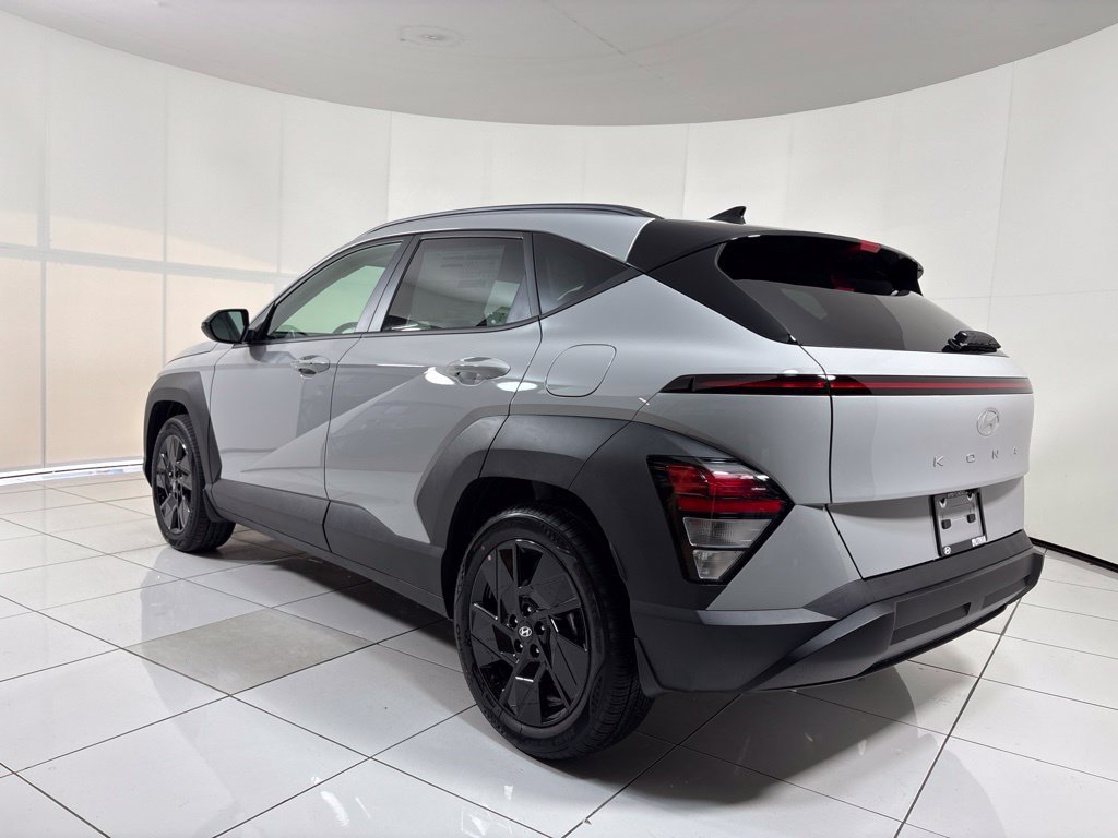 New 2027 Hyundai Kona SEL Sport FWD image 3