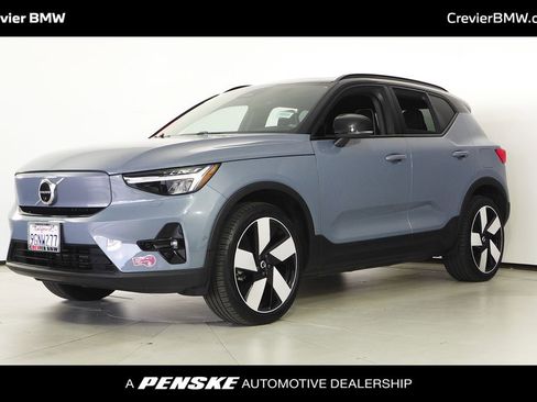 Used 2023 Volvo XC40 Recharge Ultimate image 1