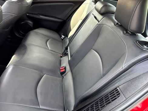 Used 2020 Toyota Prius Prime Limited FWD image 10