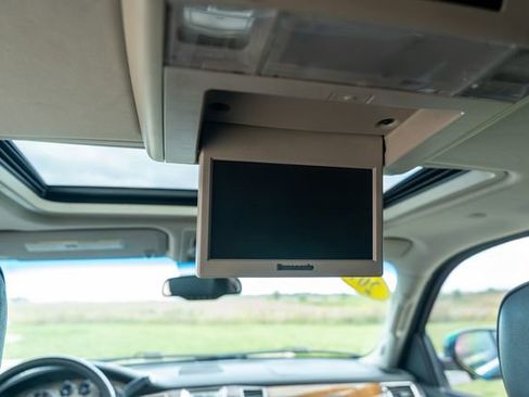 Used 2013 Cadillac Escalade Platinum image 22