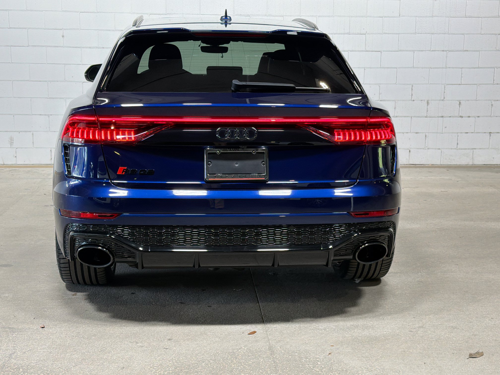 Used 2023 Audi RS Q8 AWD/4WD image 8