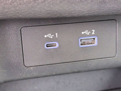 Used 2023 Nissan Rogue SV FWD image 26