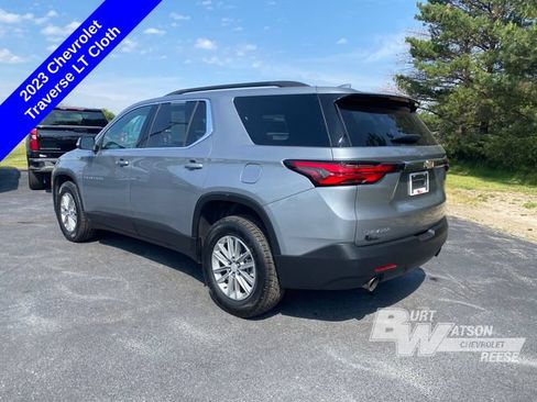 Used 2023 Chevrolet Traverse LT FWD image 5
