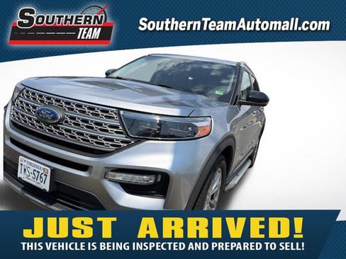 Used 2021 Ford Explorer Limited w/ Equipment Group 301A AWD/4WD image 1