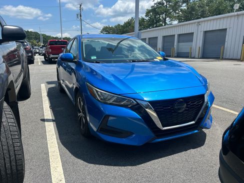 Used 2021 Nissan Sentra SV w/ Trunk Package FWD image 6