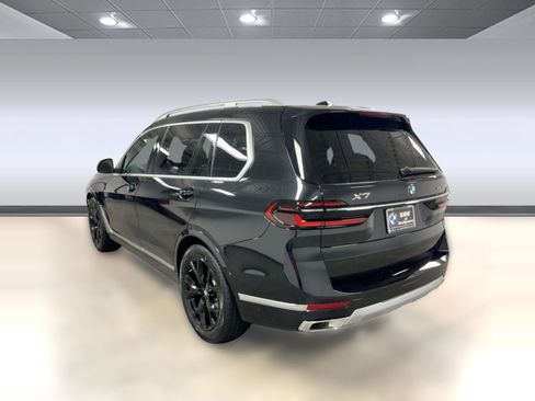 New 2026 BMW X7 xDrive40i w/ Premium Package image 3