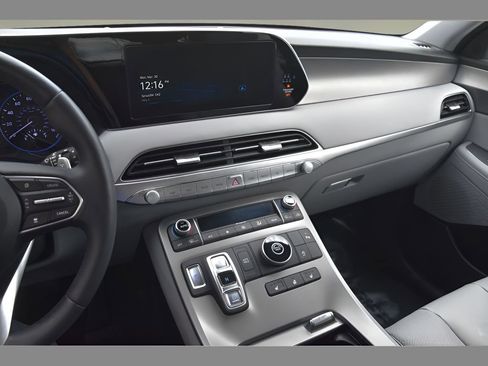 Used 2022 Hyundai Palisade SEL w/ Premium Package FWD image 21