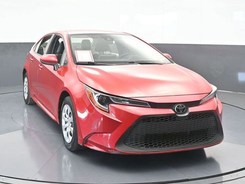 Used 2020 Toyota Corolla LE image 9