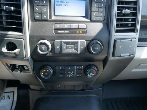 Used 2022 Ford F350 XL w/ Power Equipment Group image 21