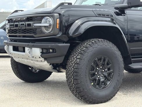 New 2026 Ford Bronco Raptor w/ Interior Carbon Fiber Pack AWD/4WD image 9
