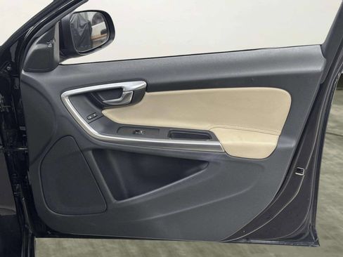 Used 2015 Volvo S60 T5 Premier Plus image 20