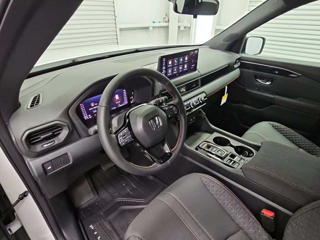 New 2026 Honda Pilot Sport image 11