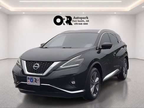 Used 2024 Nissan Murano Platinum w/ Cargo Package FWD image 2