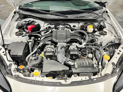 Used 2024 Subaru BRZ Limited w/ Popular Package 2 RWD image 10