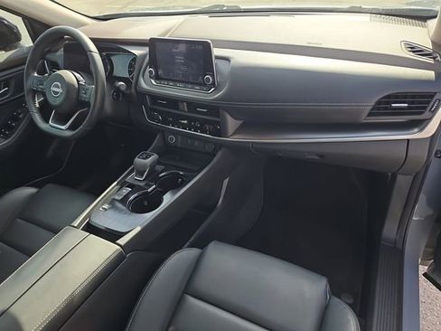 Certified 2023 Nissan Rogue SV w/ SV Premium B Package FWD image 12